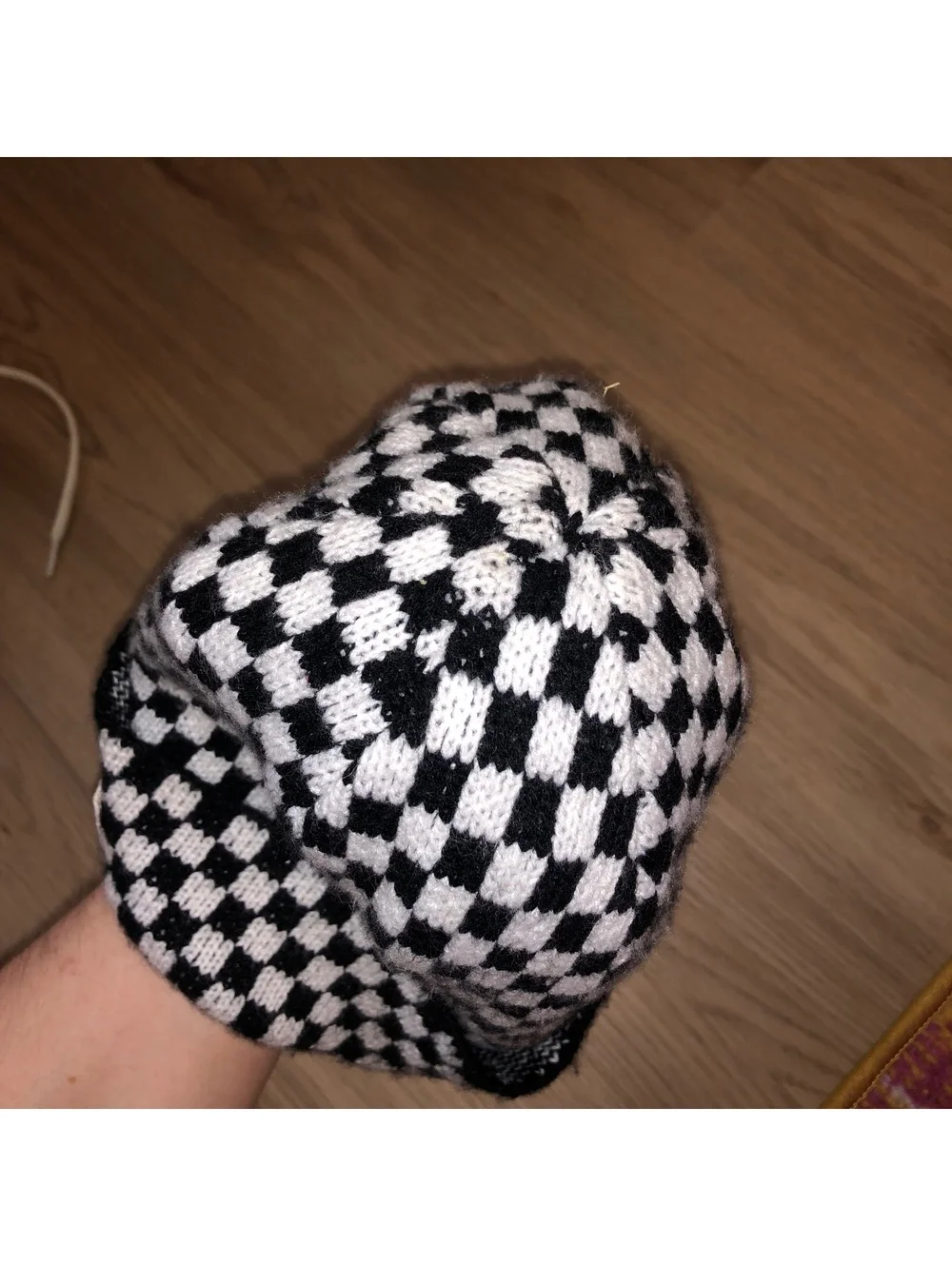 VANS OFF THE WALL SKATE BEANIE KNIT HAT CHECKERED BLACK WHITE ADULT ONE SIZE